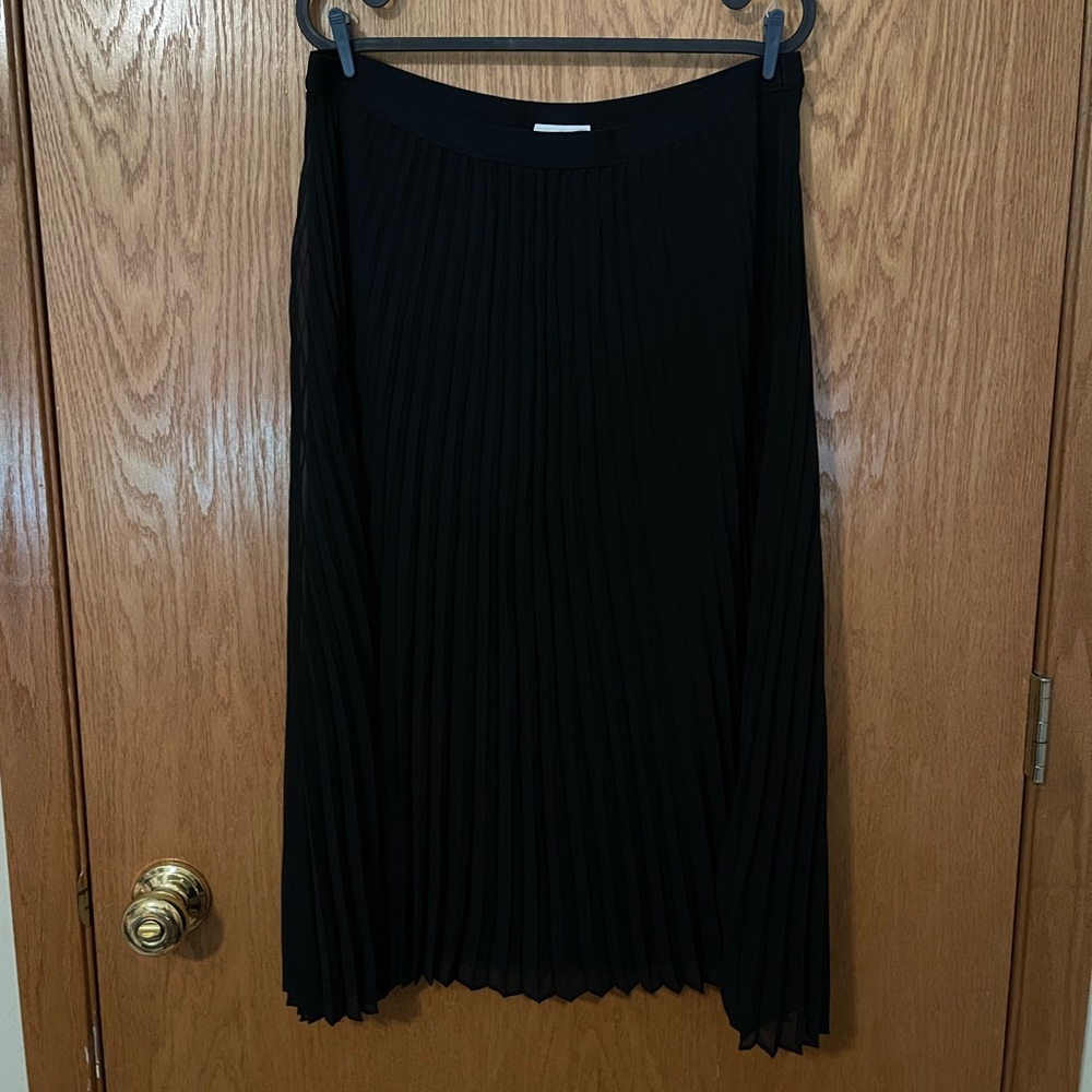 Size M J. Jill Pleated Skirt